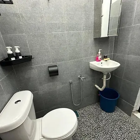 Golf Avenue Homestay Kota Bharu Pengkalan Cepa Exterior photo